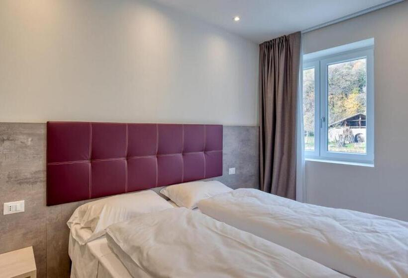 חדר אקונומי, Barambana Rooms