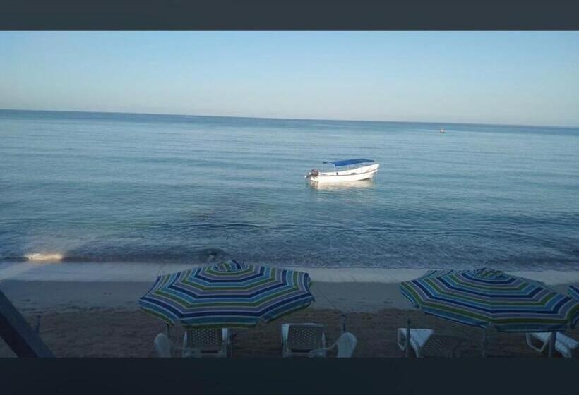 חדר דלוקס נוף לים, Baru Express