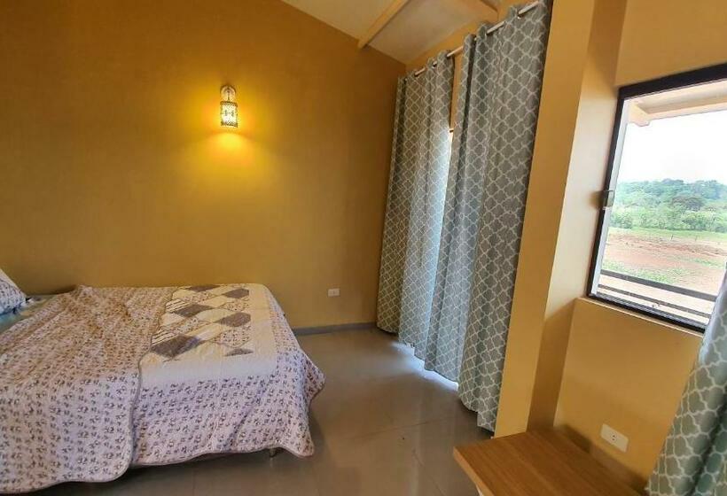 اتاق استاندارد چهار تخته, Rural Acaray Poty