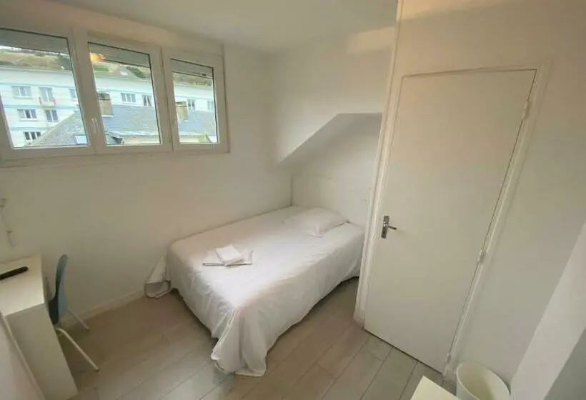 スタンダードシングルルーム, Hôtel Les Remparts