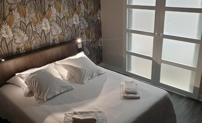 Номер Deluxe, Hôtel Les Remparts