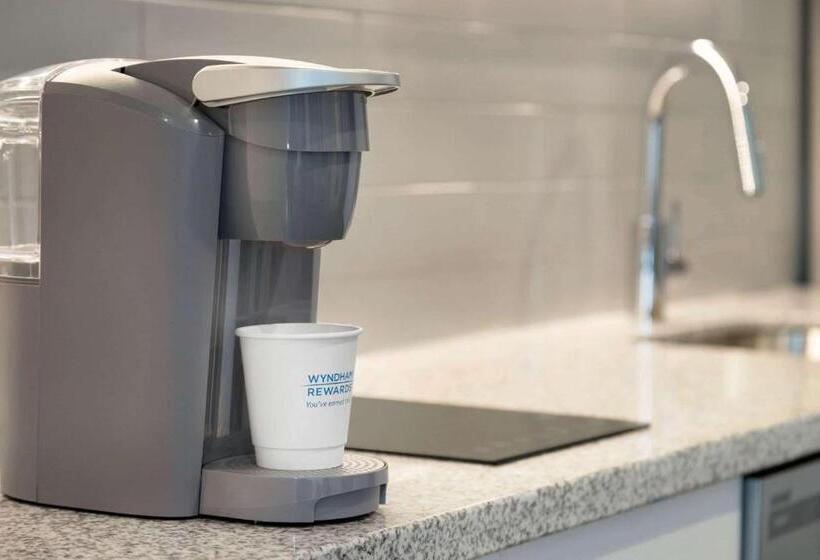 스탠다드 룸 킹사이즈 침대, Leavenworth Local