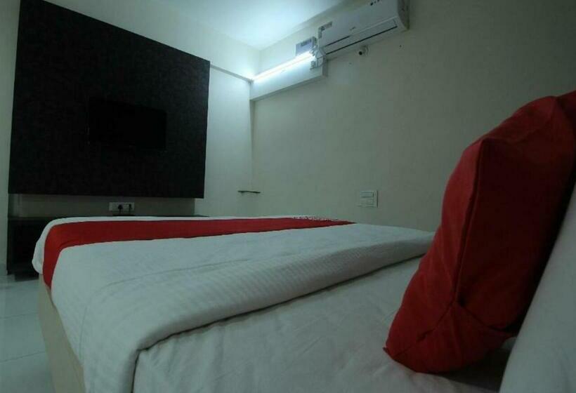 豪华房间, Staymaker Regal Residency