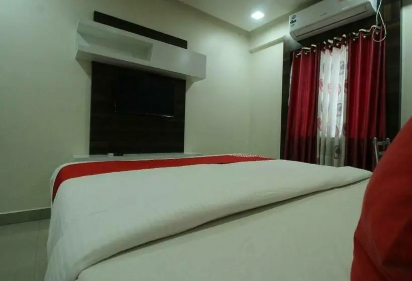 Chambre Deluxe, Staymaker Regal Residency