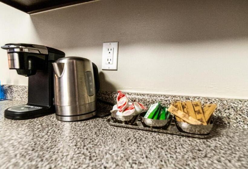 آپارتمان 2 خوابه, Kasa Downtown South Bend