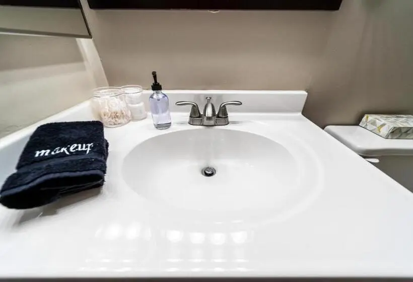 ２ベッドルームアパートメント, Kasa Downtown South Bend