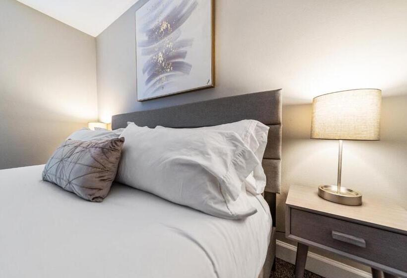 آپارتمان 2 خوابه, Kasa Downtown South Bend