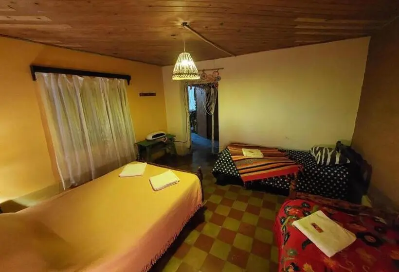スタンダード４人部屋, Munay Ecohostal   Cabañas De Adobe