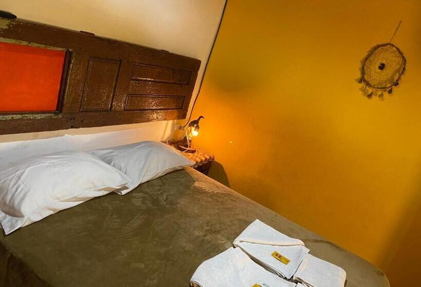 Номер Стандарт Трехместный, Munay Ecohostal   Cabañas De Adobe