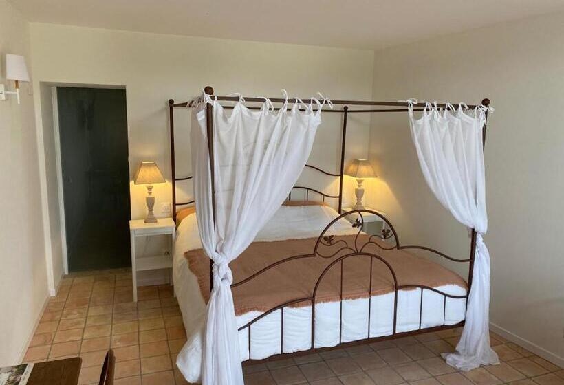 Стандартный Номер Кровать Кинг, Aux Coteaux D Aussac