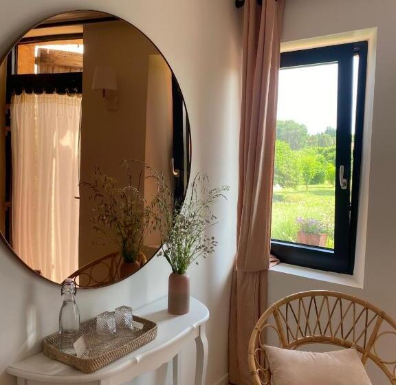 חדר סטנדרט עם מיטת קינג, Aux Coteaux D Aussac