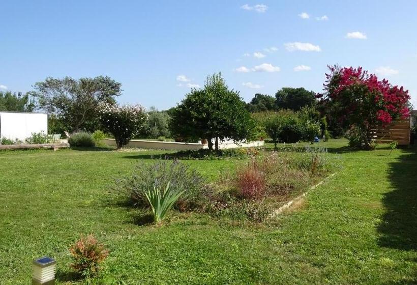 חדר סטנדרט עם מיטת קינג, Aux Coteaux D Aussac