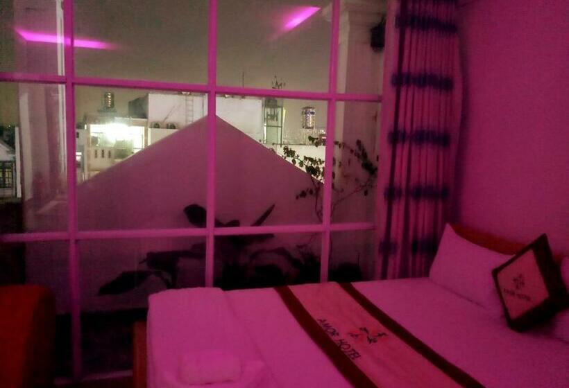 اتاق استاندارد با تخت بزرگ, Amor