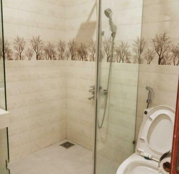 اتاق لوکس, Amor