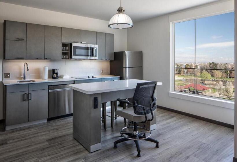 스위트 킹사이즈 침대, Hyatt House Denver Aurora