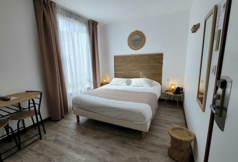 스탠다드 룸, Le Relais Du Valois Cognac Centre