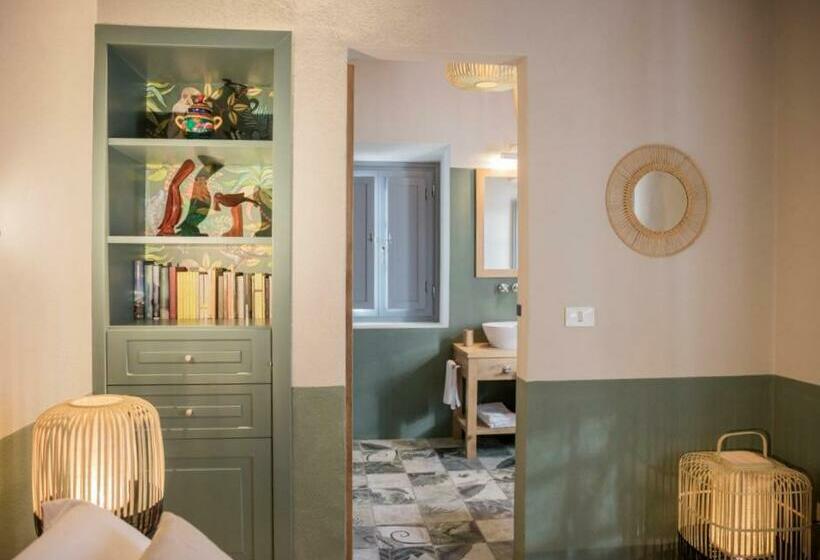 اتاق لوکس, Podere Gonzaga