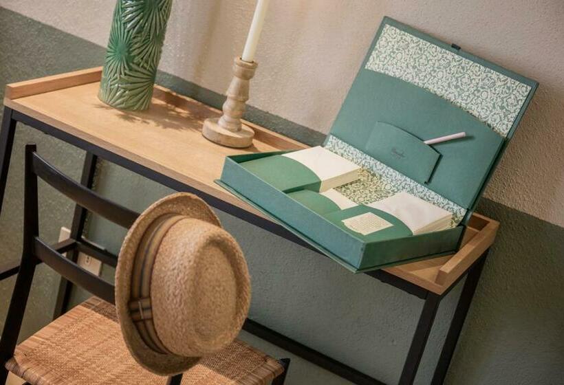 اتاق لوکس, Podere Gonzaga