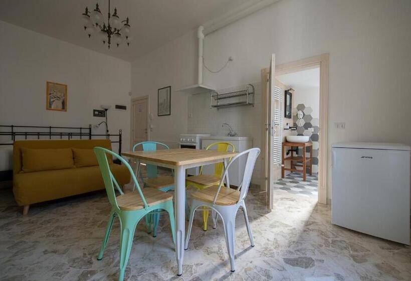 חדר משפחתי, Ai Cappuccini Guest House