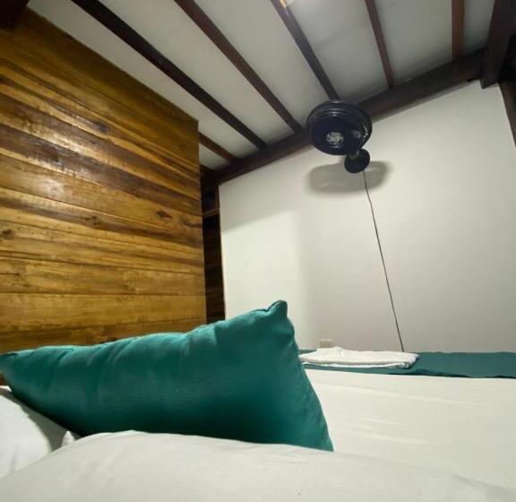 اتاق استاندارد با چشم‌انداز کوهستان, Cabaña The Sunset