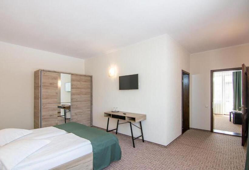 آپارتمان 1 خوابه با بالکن, Casa Arra