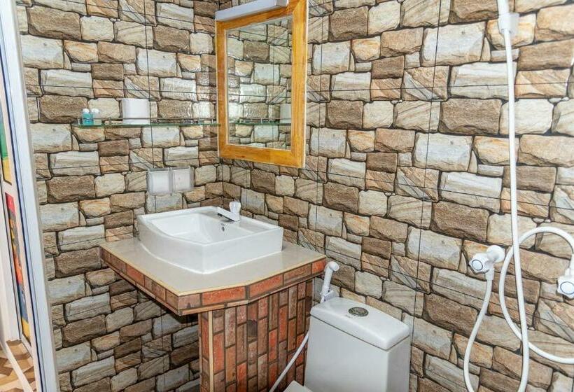 اتاق استاندارد با بالکن, Chao Guest House