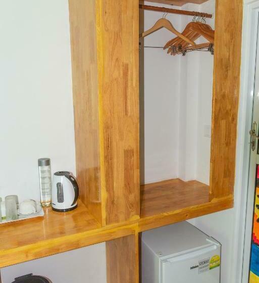 اتاق استاندارد با بالکن, Chao Guest House