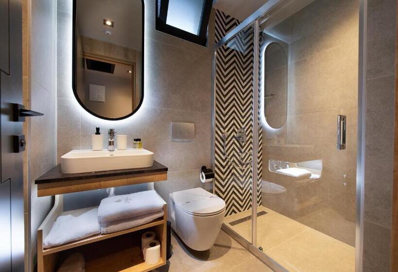 استودیوی استاندارد, Trend Suites Cycle