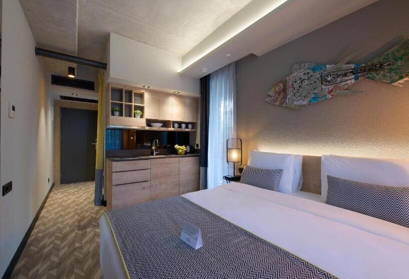 اتاق استاندارد با بالکن, Trend Suites Cycle