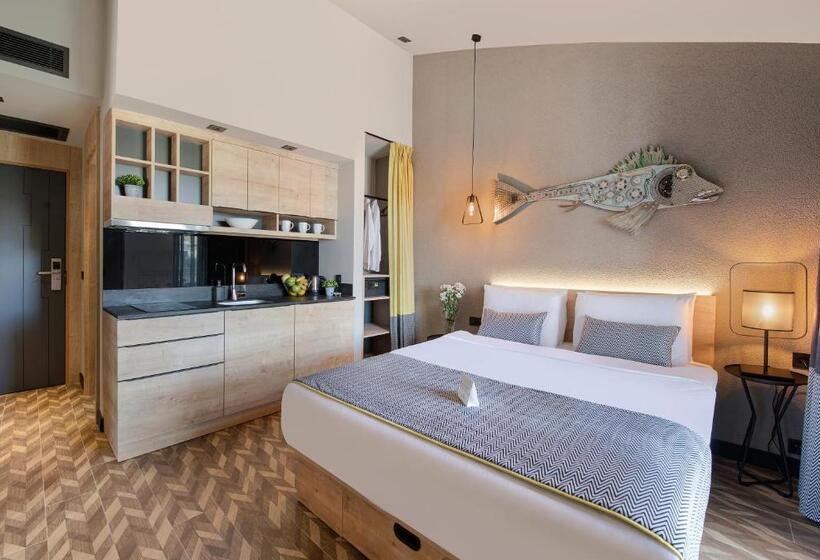 استودیو استاندارد با تراس, Trend Suites Cycle