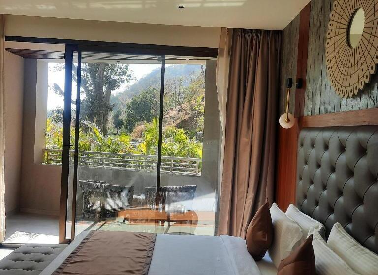 סוויטה, Bodhi A Boutique