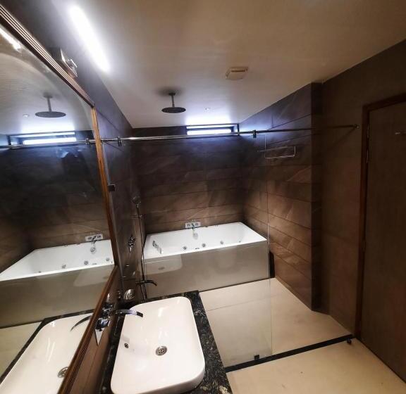 סוויטה, Bodhi A Boutique