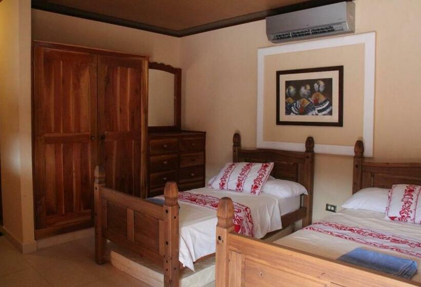 Номер Стандарт, Casa De Quincha