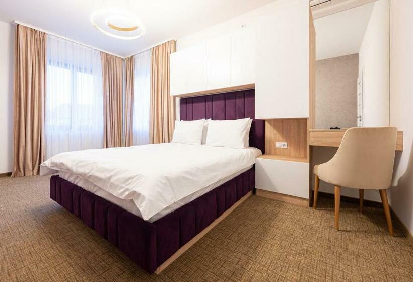 חדר דלוקס, Klia