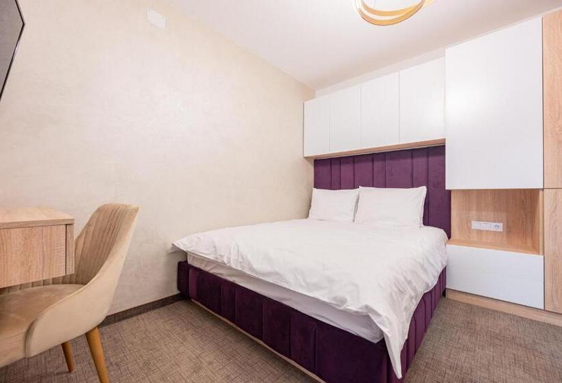 חדר סטנדרט, Klia