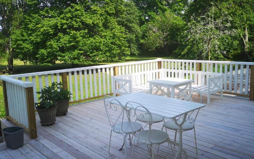 חדר סטנדרט מותאם לאדם עם מוגבלויות, Skäftekärr Hotell Och Konferens