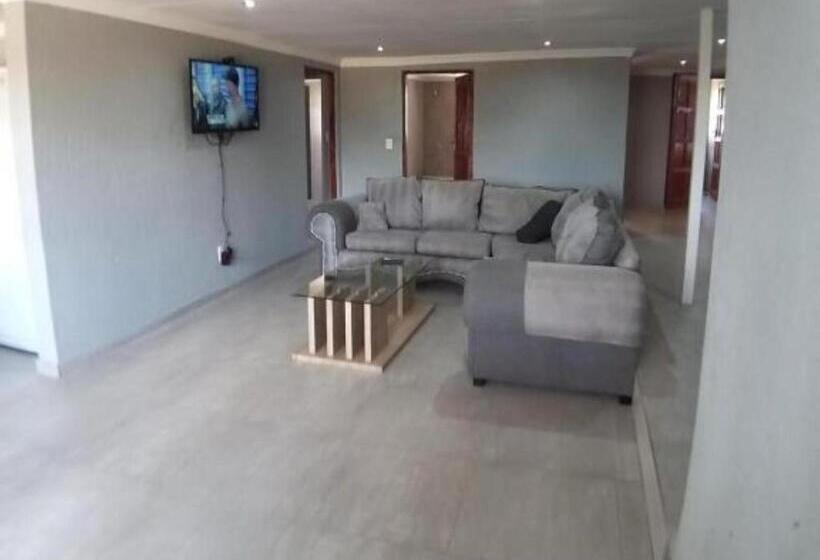 带1个卧室的高档别墅, Vaal Marina Resort