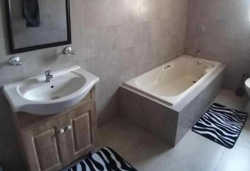 带1个卧室的高档别墅, Vaal Marina Resort