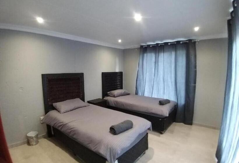 带1个卧室的高档别墅, Vaal Marina Resort