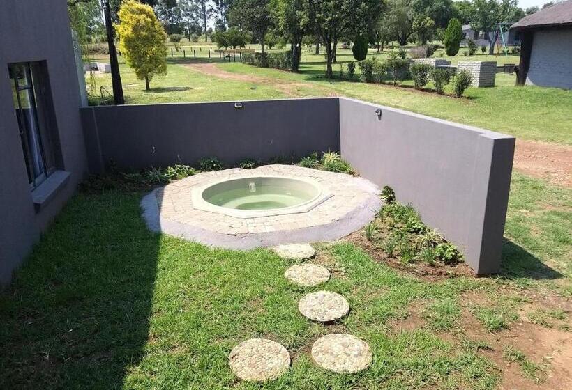 带1个卧室的高档别墅, Vaal Marina Resort