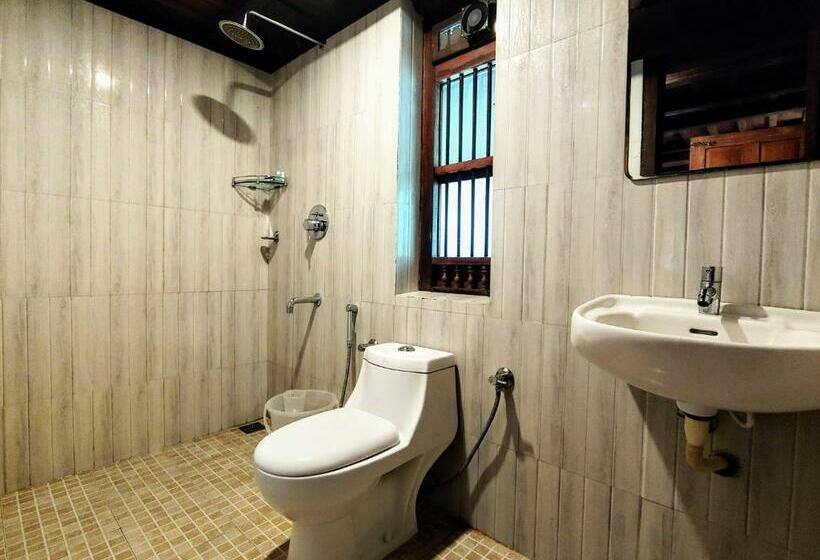 اتاق استاندارد با چشمانداز باغ, Kalpavanam Heritage Resort