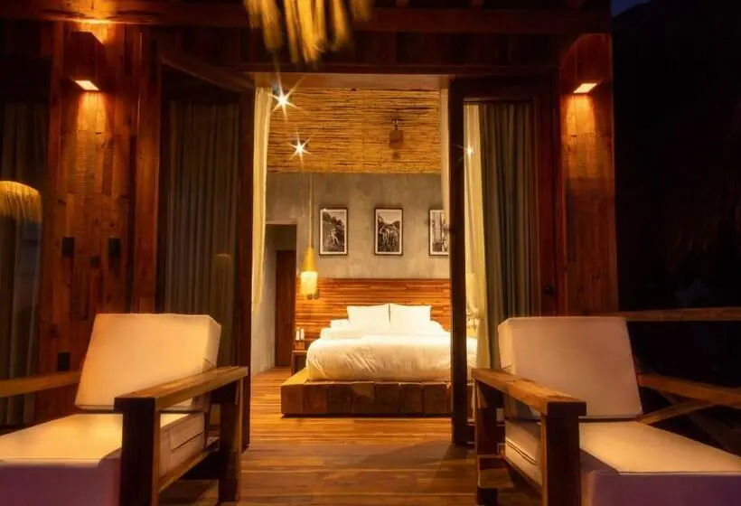 オーシャンビューデラックスルームバルコニー付き, Naked Hotel Zipolite Adults Only