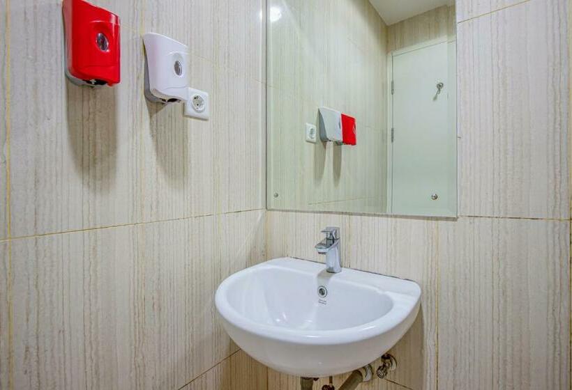 Номер Superior, Skyview Sentul Tower Apartments