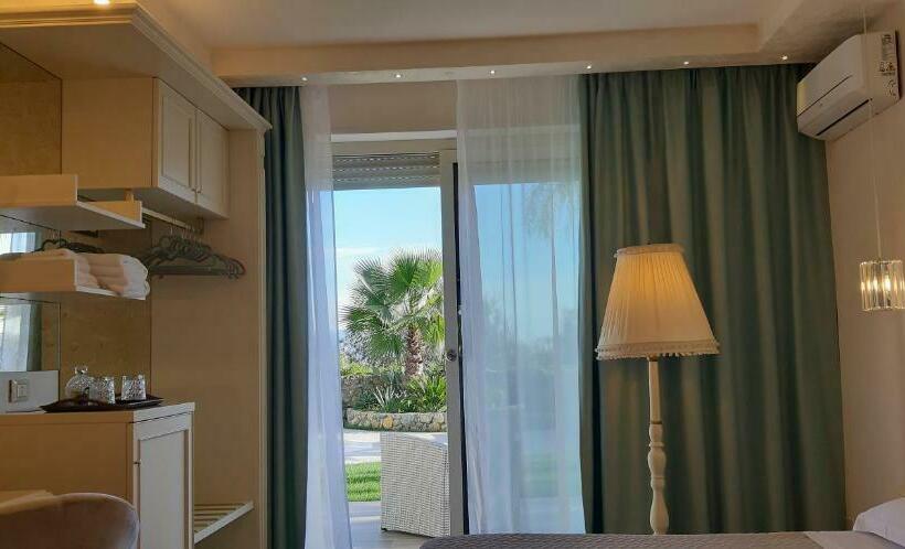 اتاق لوکس, Luxury Dreams