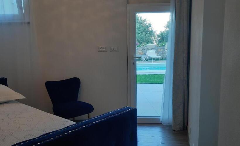 اتاق لوکس سه تخته, Luxury Dreams