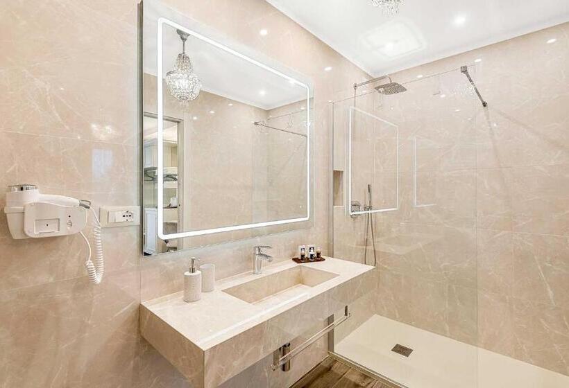 اتاق لوکس, Luxury Dreams