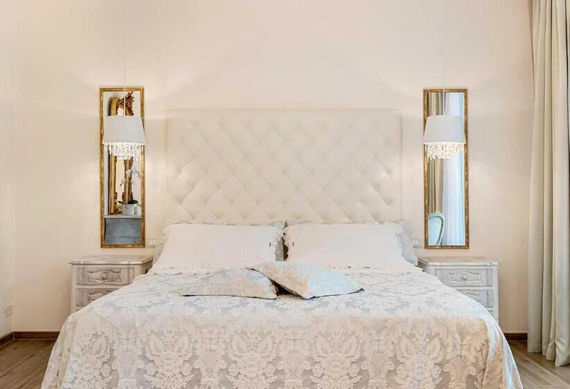 سوئیت با وان آب گرم, Luxury Dreams