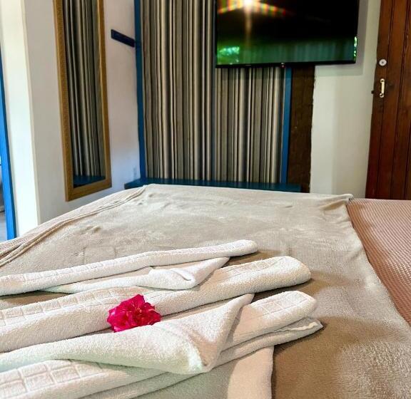 스위트, Vila Pequeá Pousada Ilhabela