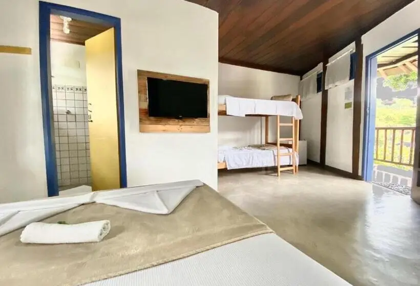 سوییت سوپریور, Vila Pequeá Pousada Ilhabela