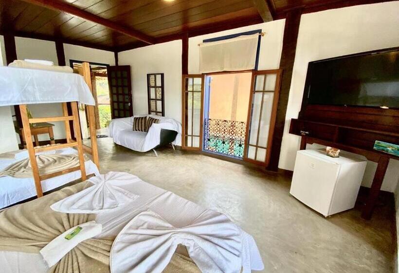 발코니가 있는 스위트, Vila Pequeá Pousada Ilhabela